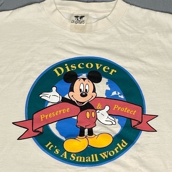 Walt Disney World It’s a Small World Preserve & Protect T Shirt Exclusive LARGE - Picture 2 of 9